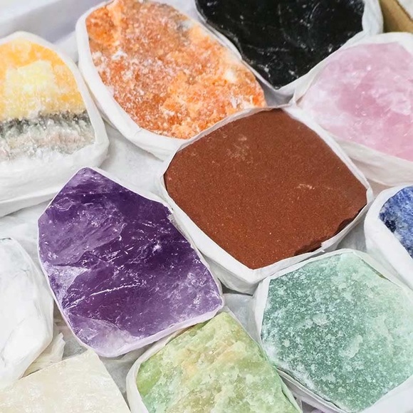 Mixed Assorted Natural Stone Collection - Picture 2 of 2